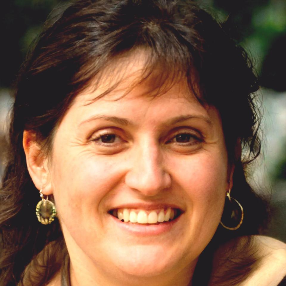 Prof. Ana Vega